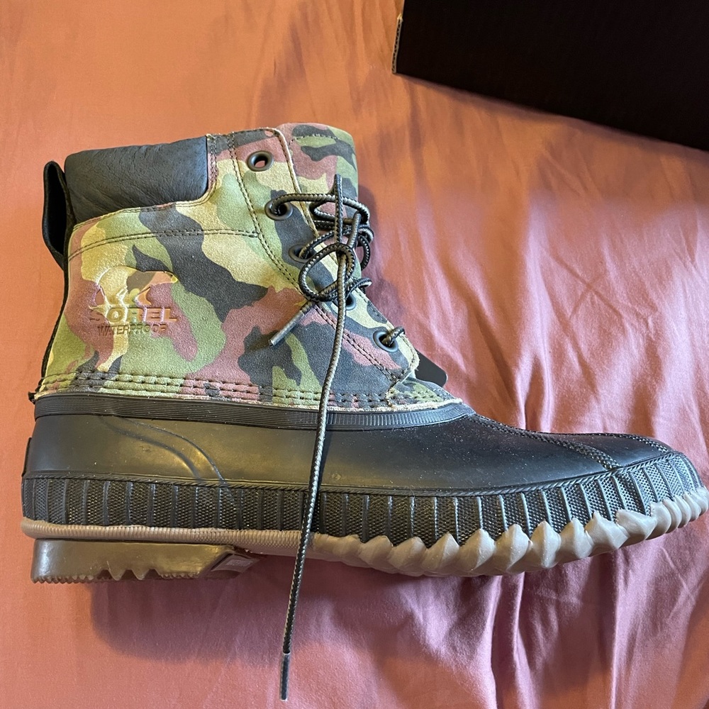 Sorel/Extra Butter Cheyanne II Camo